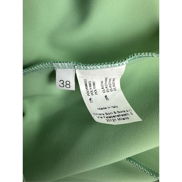 NWT Chiara Boni Vedia Twist Front Off The Shoulder Blouse Pear Green Size 2 $395 - Picture 9 of 10